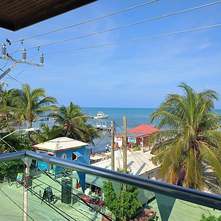 Barefoot Caye Caulker Hotel Экстерьер фото