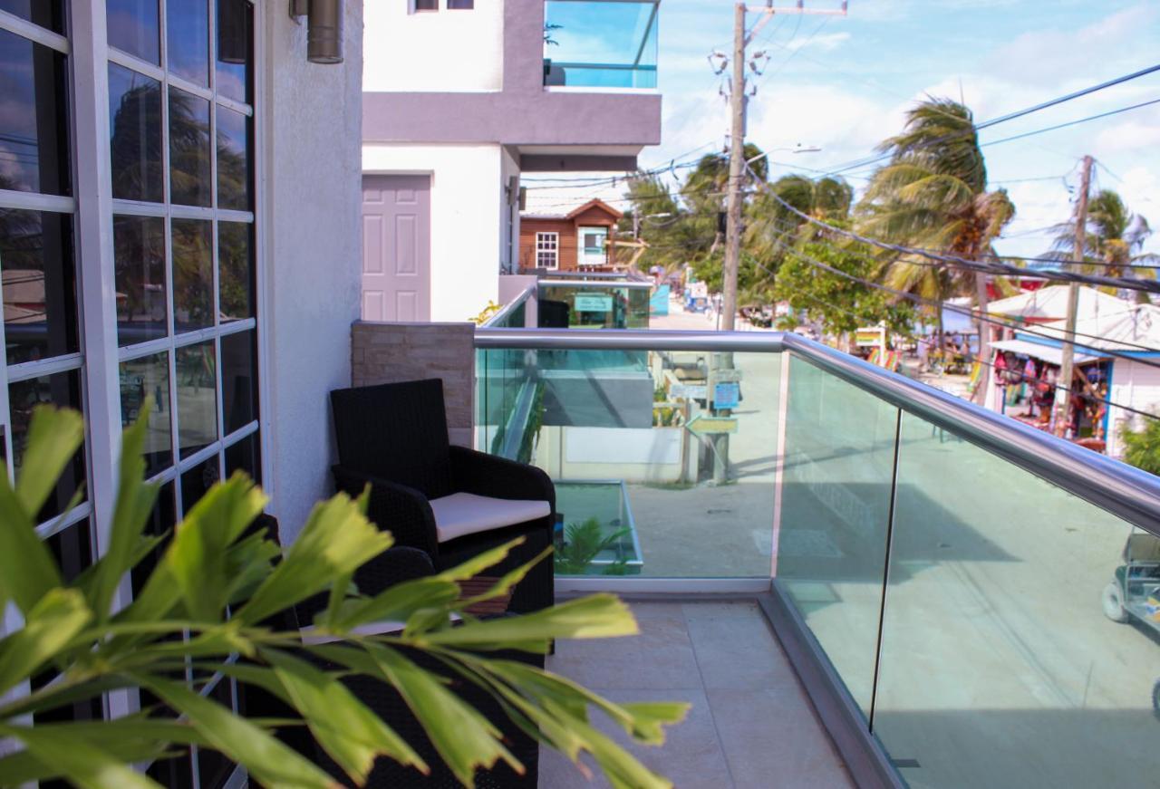 Barefoot Caye Caulker Hotel Экстерьер фото