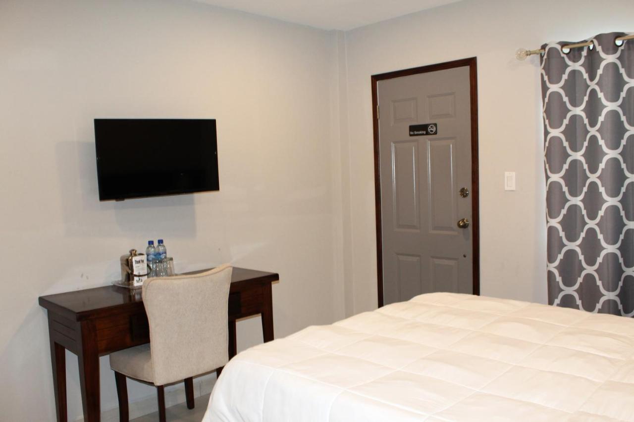 Barefoot Caye Caulker Hotel Экстерьер фото