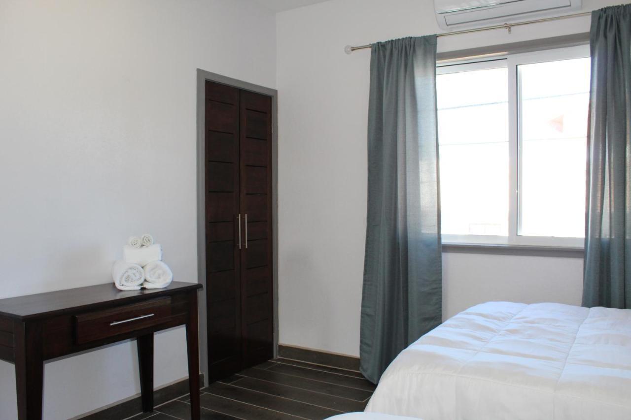 Barefoot Caye Caulker Hotel Экстерьер фото